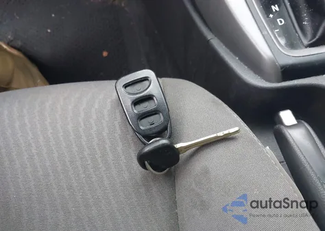 2014 Hyundai Elantra Se z USA, uszkodzony, nr VIN KMHDH4AE3EU149624